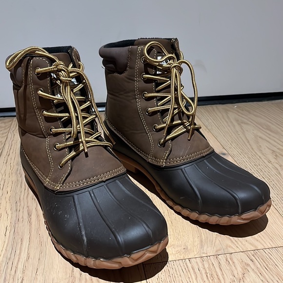 Aleader Men’s Brown Waterproof, Insulated Duck Boots (Size: 9) - Picture 9 of 16